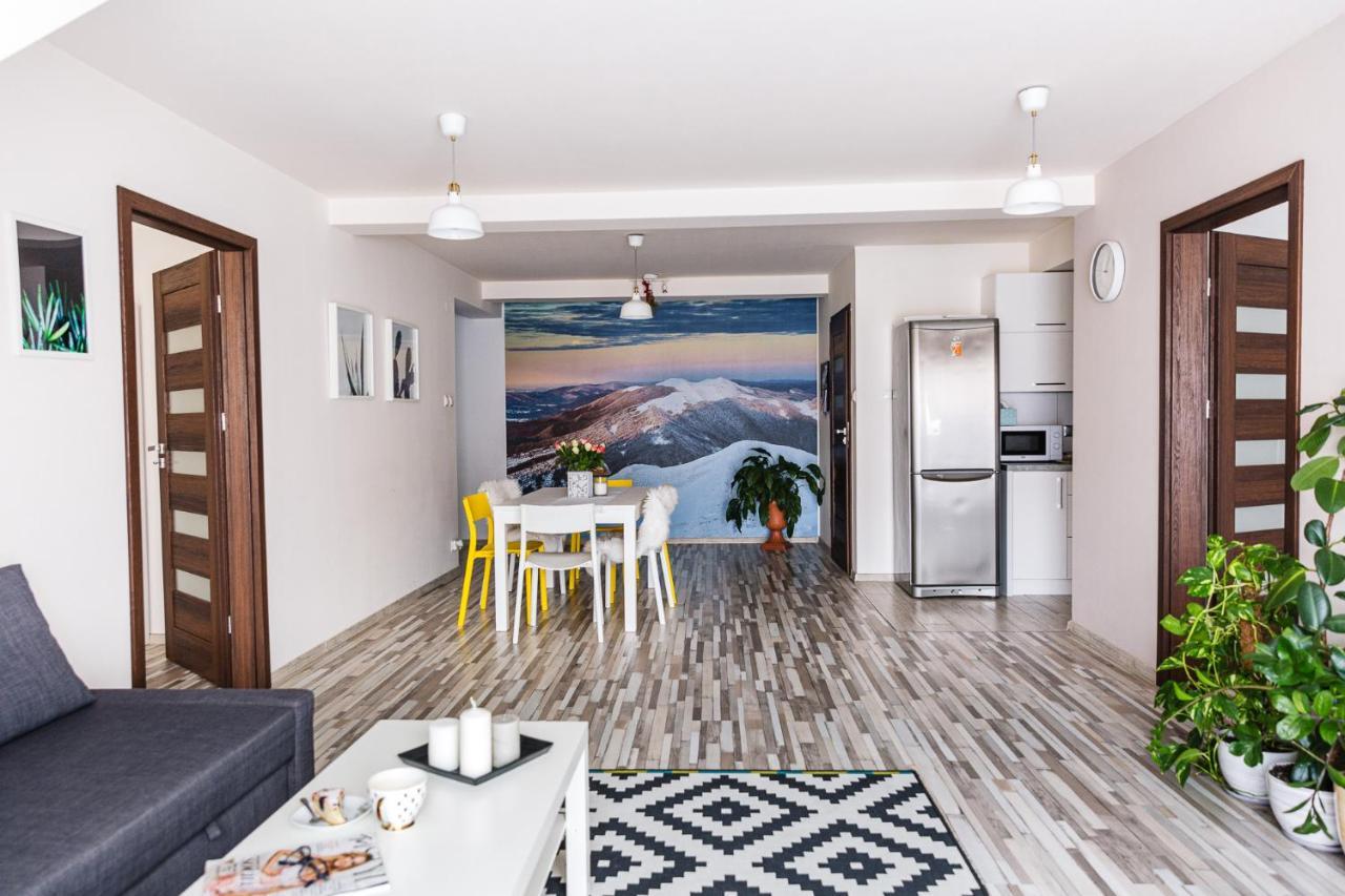 Apartament W Centrum อุสชิกีดอลเน ภายนอก รูปภาพ